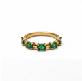 Anel em ouro 18k com esmeraldas